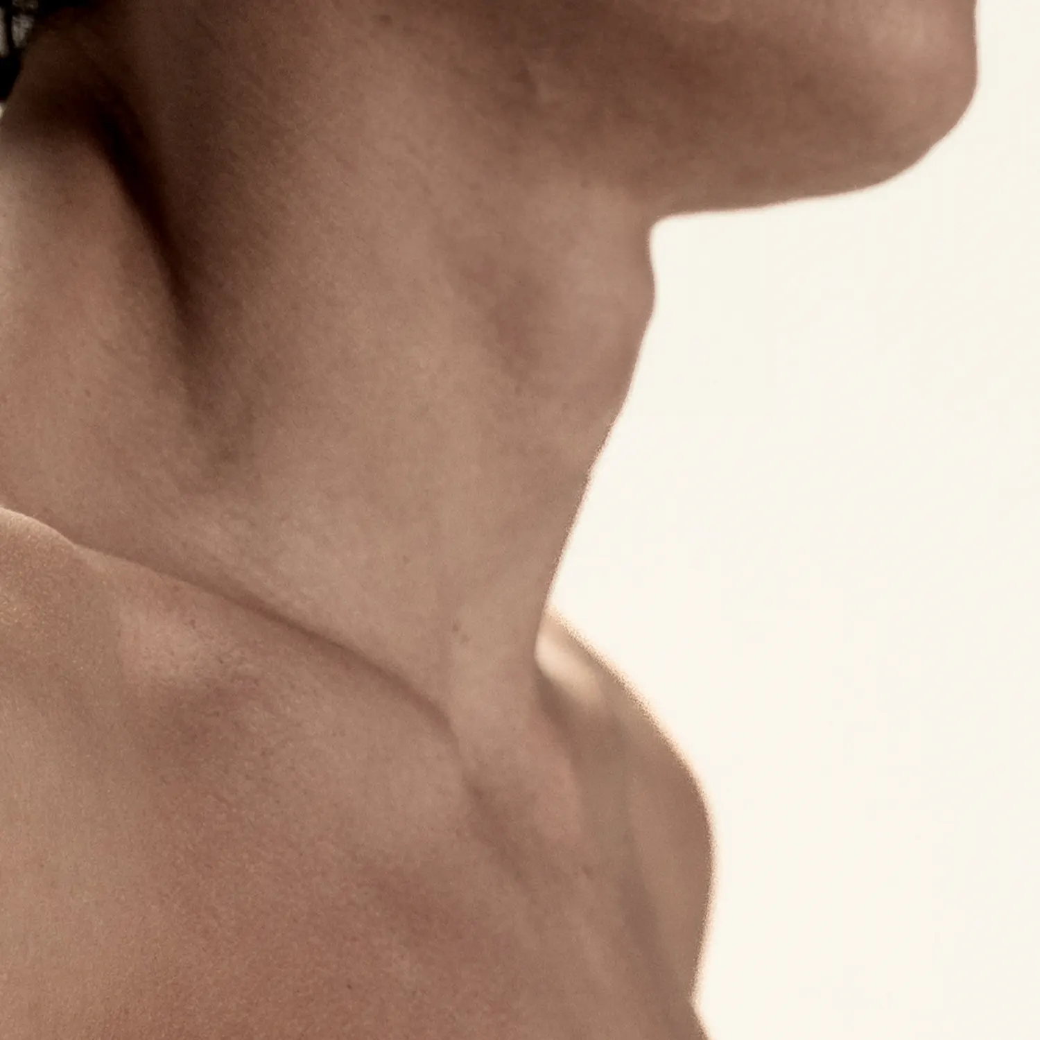 Depilación láser CUELLO ANTERIOR Depilación láser CUELLO ANTERIOR