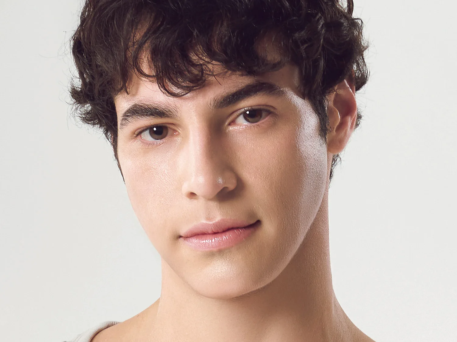 Depilación láser ENTRECEJO Depilación láser ENTRECEJO